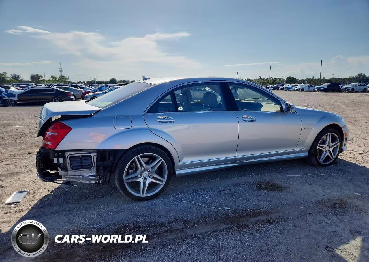 2012 Mercedes-Benz S 63 Amg VIN:WDDNG7EB8CA445031 - 3