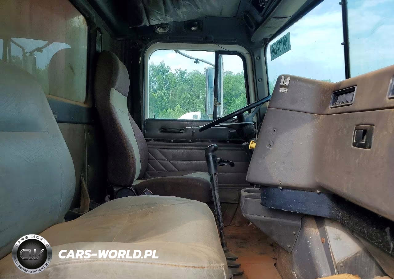1997 International Paystar F5070 VIN:2HTTGAHT6VC030314 - 5