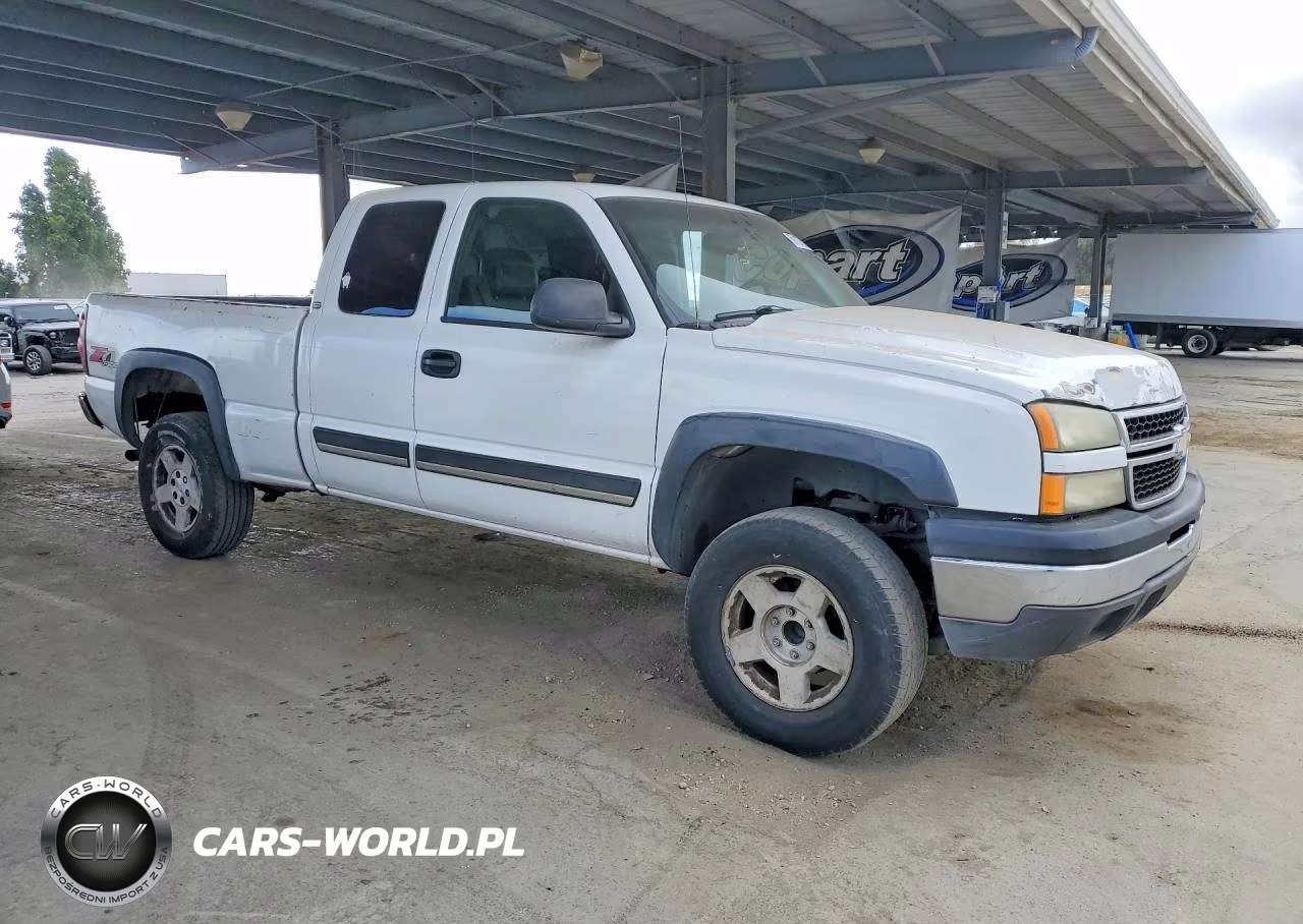 2004 Chevrolet Silverado C1500 VIN:1GCEC19V14E321149 - 4