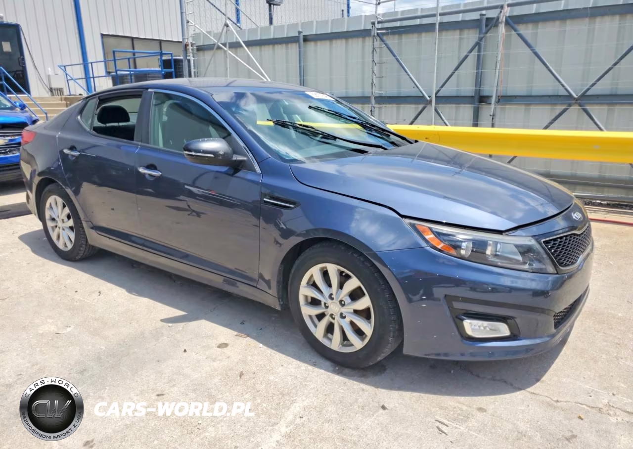 2015 Kia Optima Lx VIN:5XXGM4A75FG470134 - 4