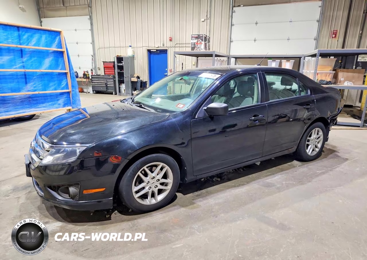 2012 Ford Fusion S