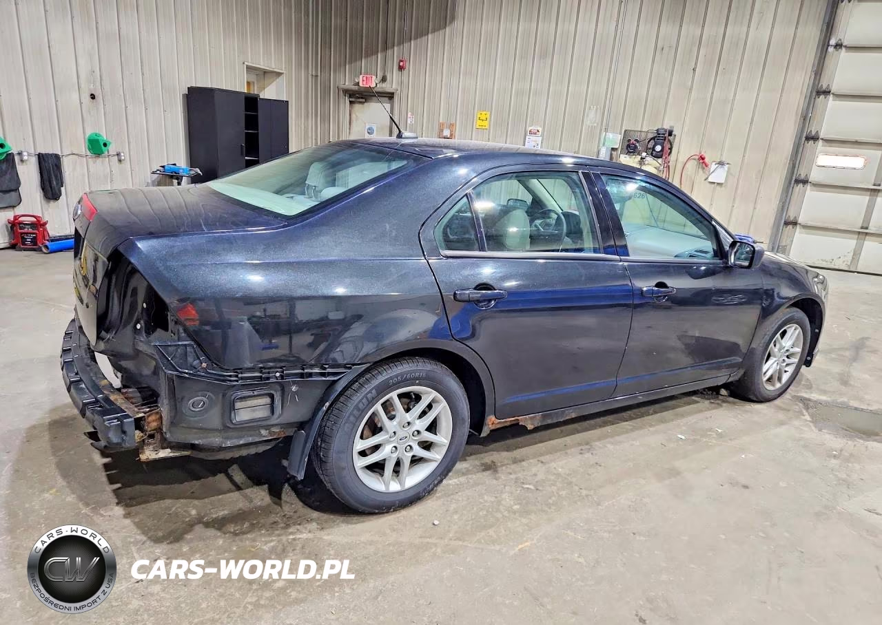 2012 Ford Fusion S VIN:3FAHP0GAXCR314066 - 3