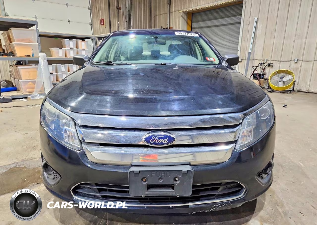 2012 Ford Fusion S VIN:3FAHP0GAXCR314066 - 5