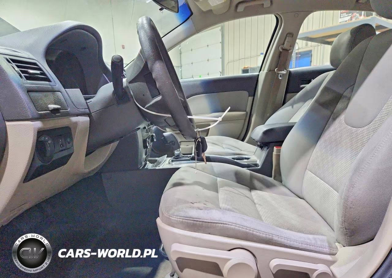 2012 Ford Fusion S VIN:3FAHP0GAXCR314066 - 7