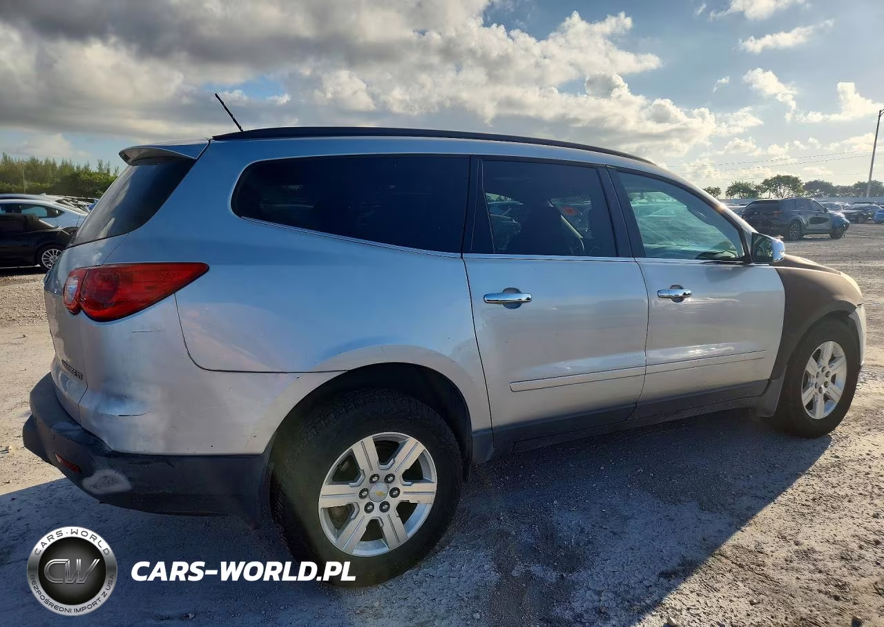 2012 Chevrolet Traverse Lt VIN:1GNKVGED1CJ109961 - 3