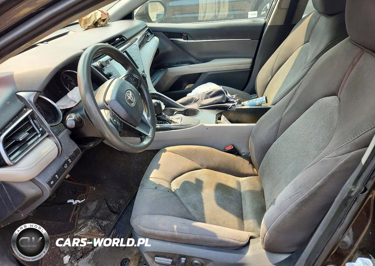 2019 Toyota Camry Le VIN:4T1B11HK1KU850034 - 7