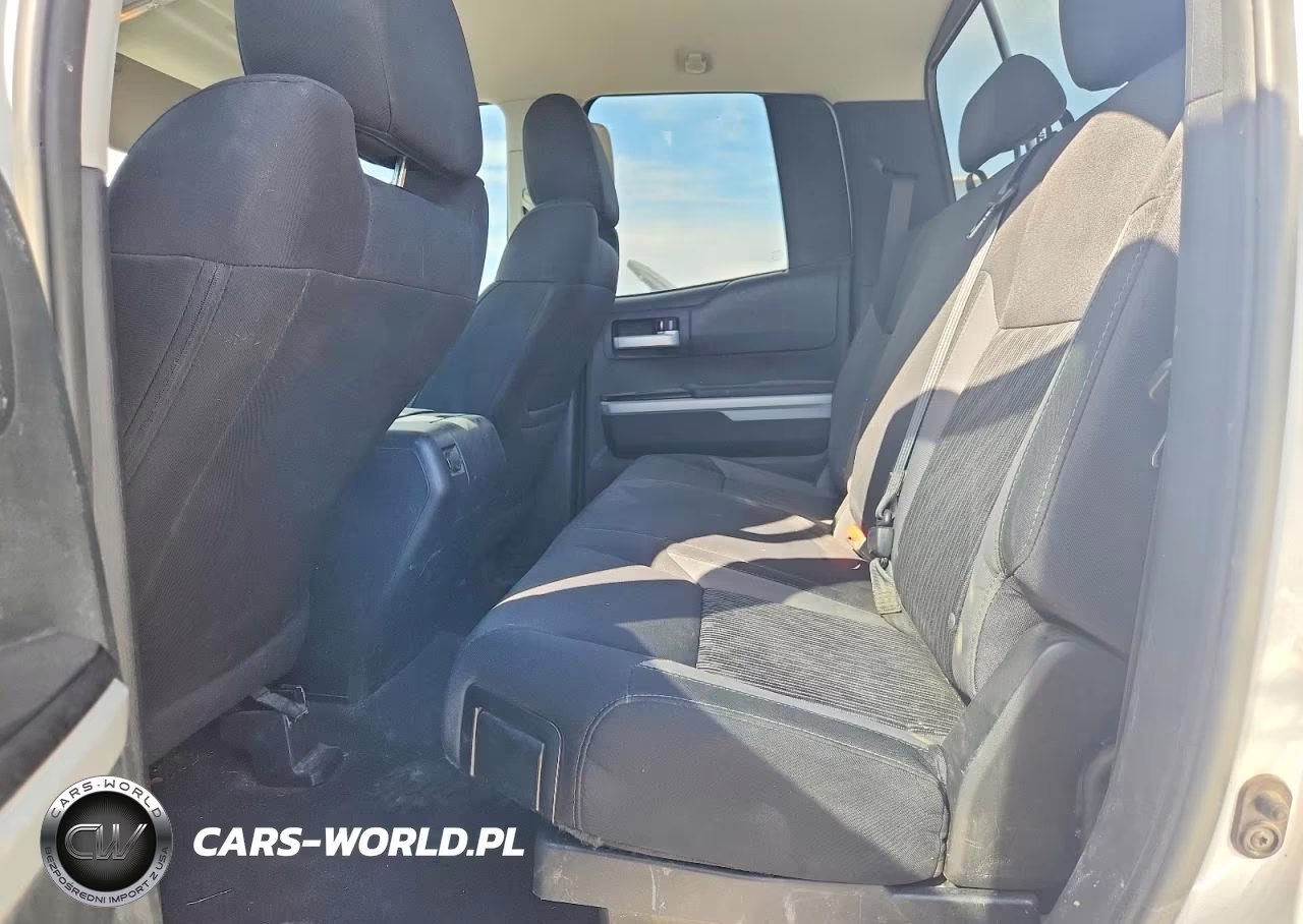 2017 Toyota Tundra Sr5 VIN:5TFUW5F10HX586702 - 10
