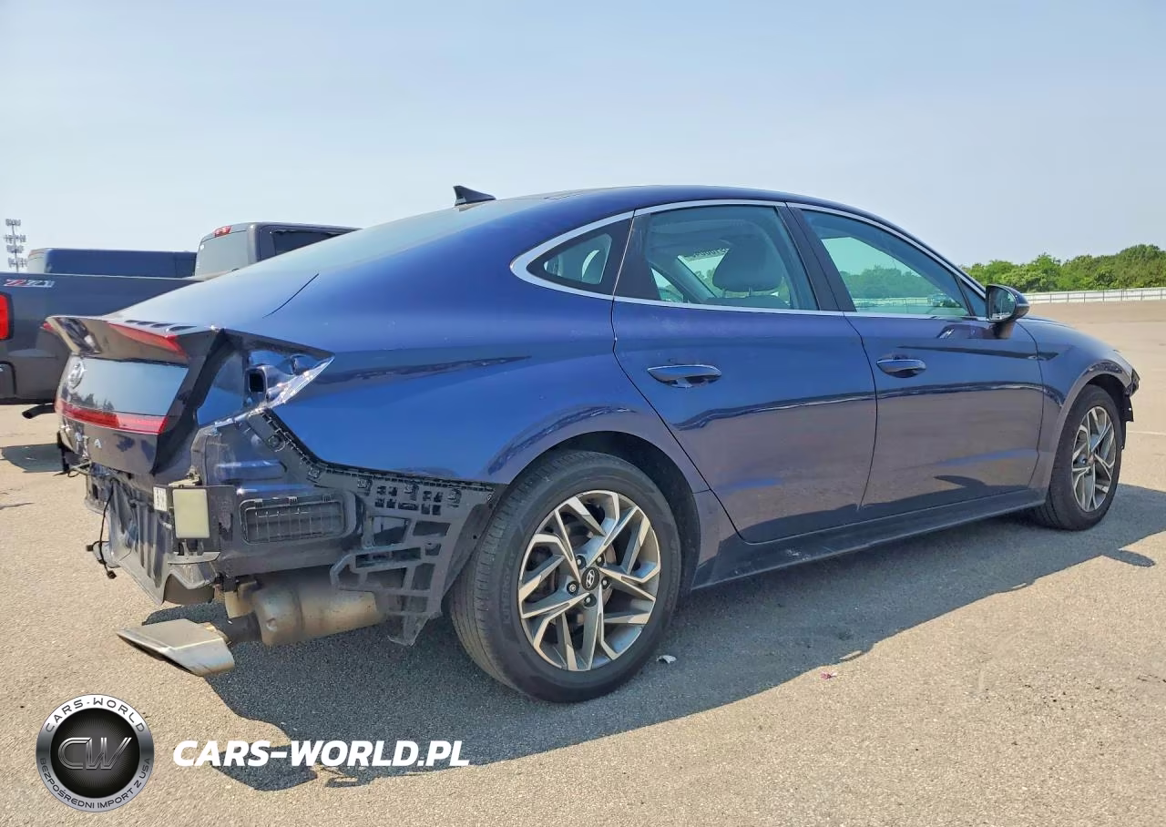 2022 Hyundai Sonata Sel VIN:5NPEF4JA4NH135379 - 3