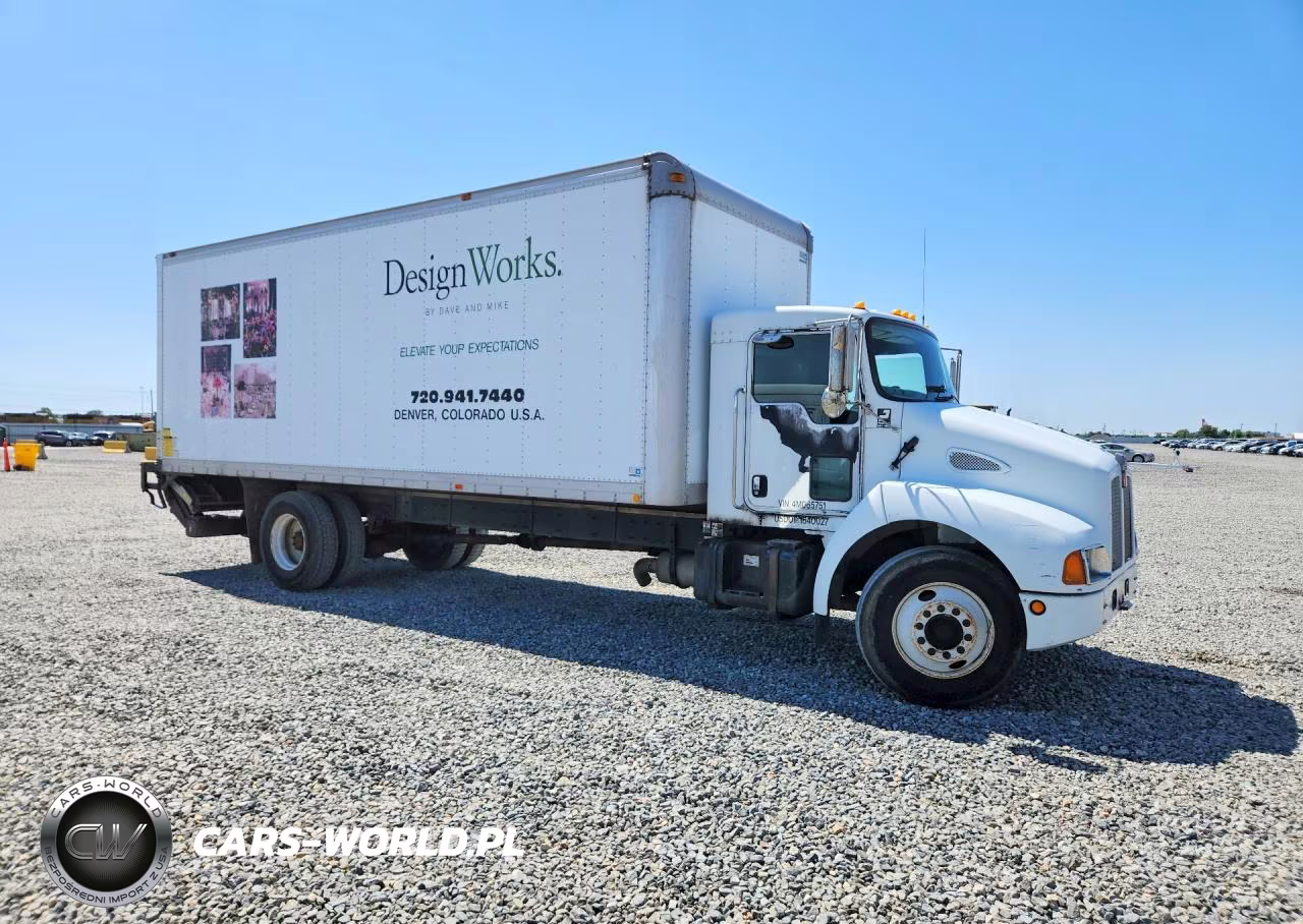 2004 Kenworth Construction T300 VIN:2NKMHD6X94M065751 - 4