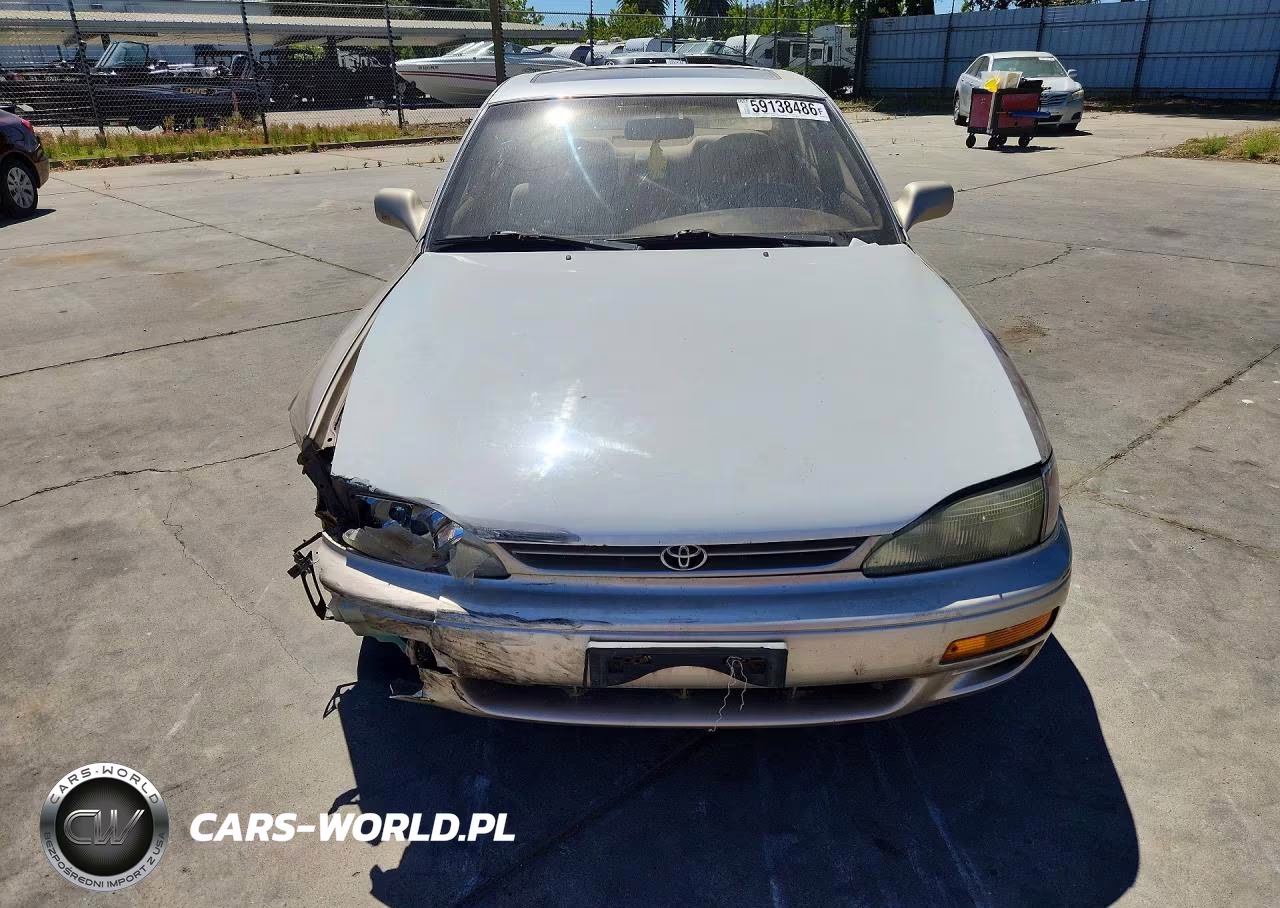 1995 Toyota Camry Le VIN:4T1SK12E0SU582738 - 5