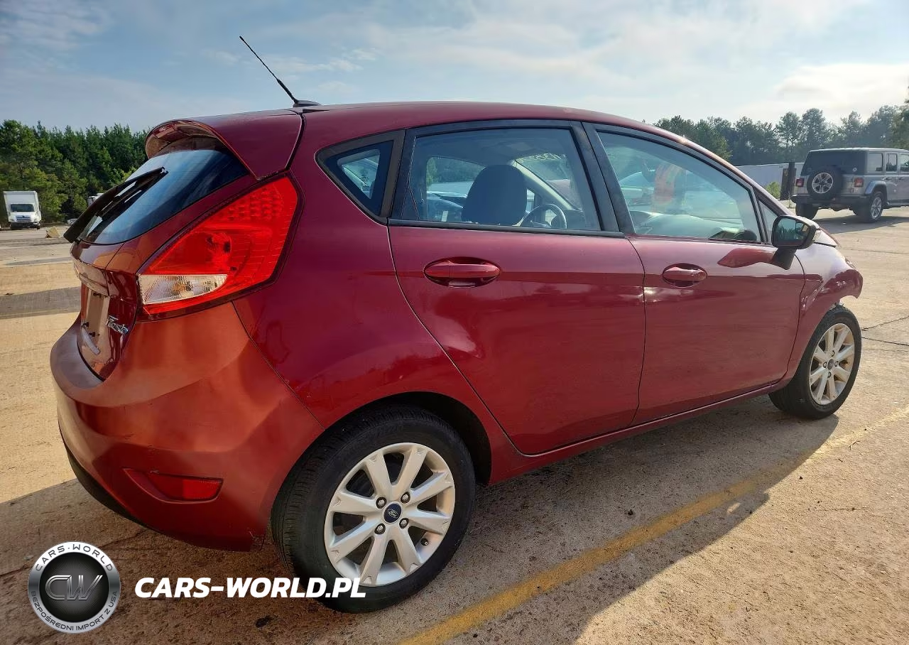 2013 Ford Fiesta Se VIN:3FADP4EJ7DM206768 - 3