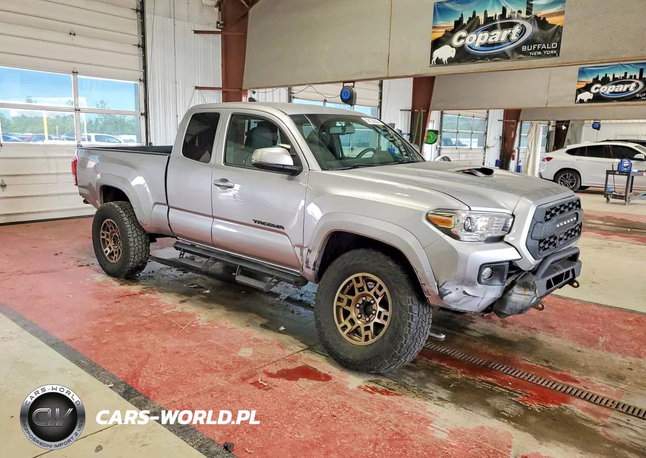 2017 Toyota Tacoma Trd Sport VIN:5TFSZ5AN7HX078560 - 4