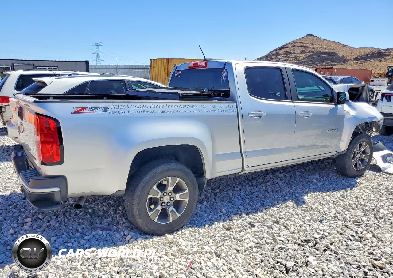 2015 Chevrolet Colorado Z71 VIN:1GCGTCE39F1153831 - 3