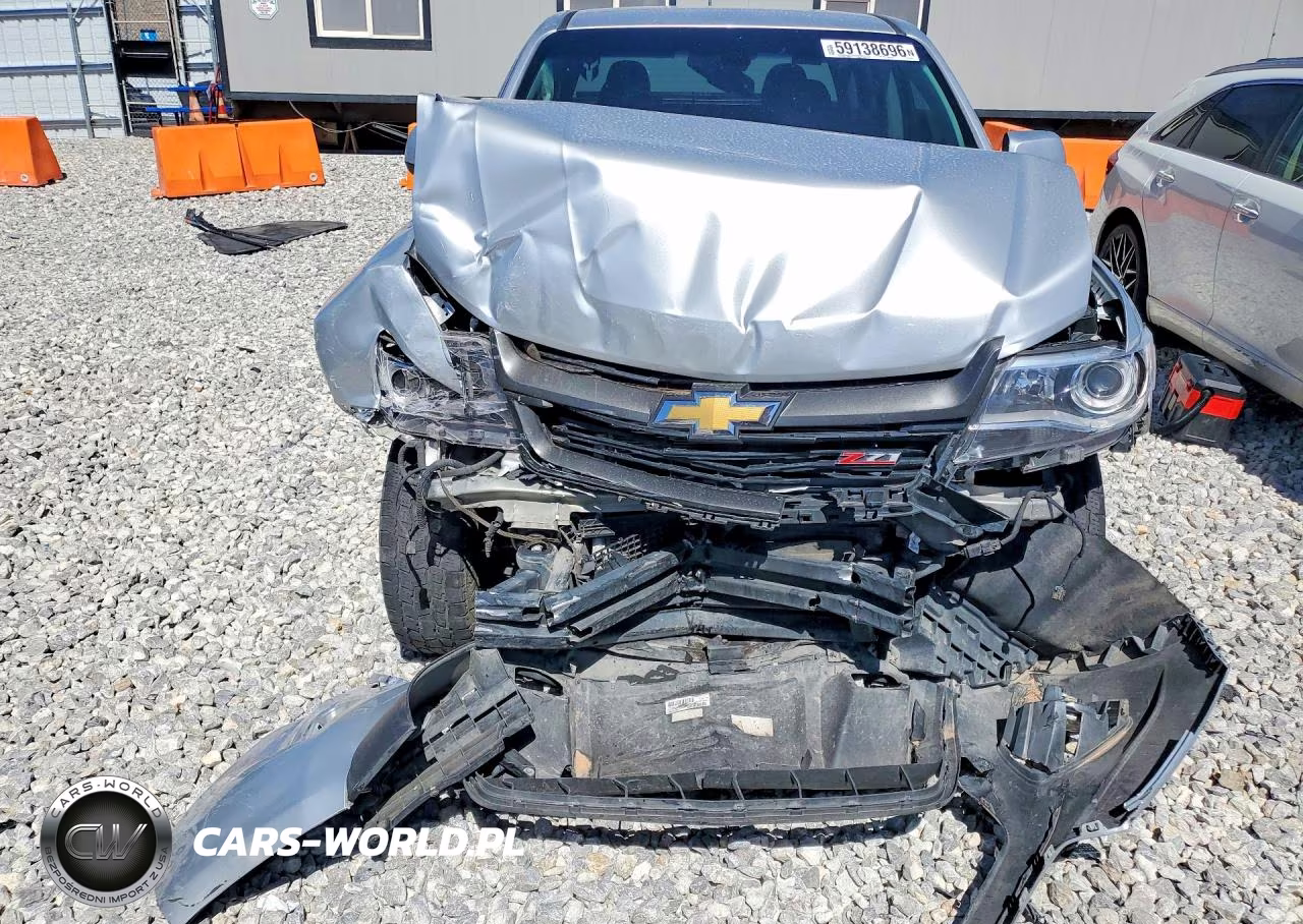 2015 Chevrolet Colorado Z71 VIN:1GCGTCE39F1153831 - 5