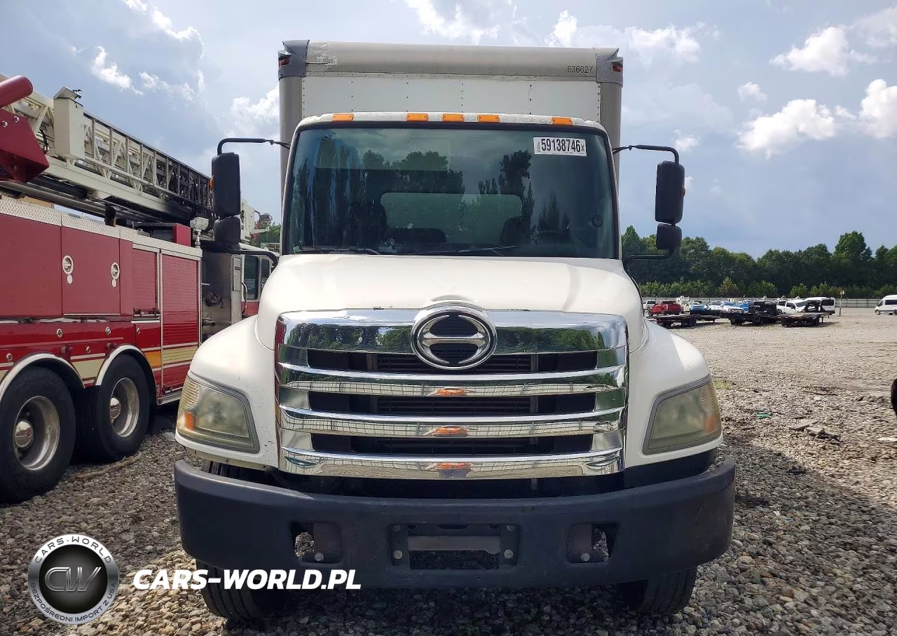 2013 Hino 258-268 Box Truck VIN:5PVNJ8JV4D4S54207 - 5