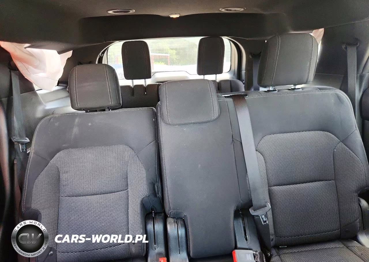 2016 Ford Explorer Xlt VIN:1FM5K7D89GGB37198 - 10