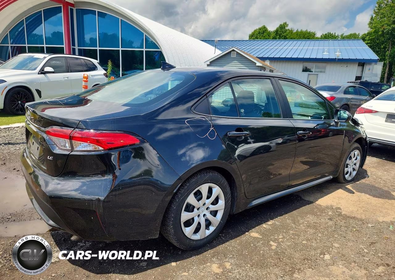 2022 Toyota Corolla Le VIN:5YFEPMAE8NP369219 - 3