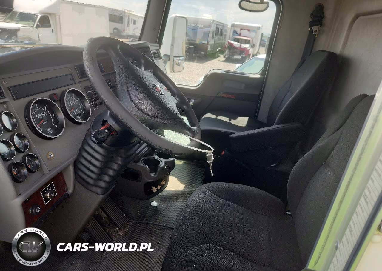 2009 Kenworth Construction T270 VIN:2NKHHM6X19M249851 - 7