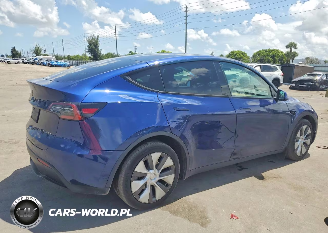 2023 Tesla Model Y Awd-Long Range Dual Motor All-Wheel Drive VIN:7SAYGAEE6PF850531 - 3