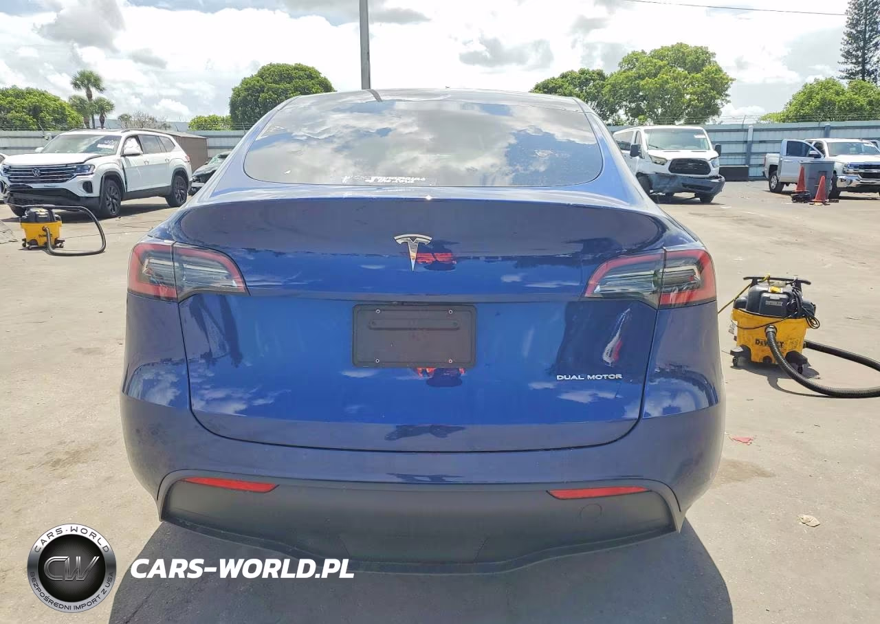 2023 Tesla Model Y Awd-Long Range Dual Motor All-Wheel Drive VIN:7SAYGAEE6PF850531 - 6