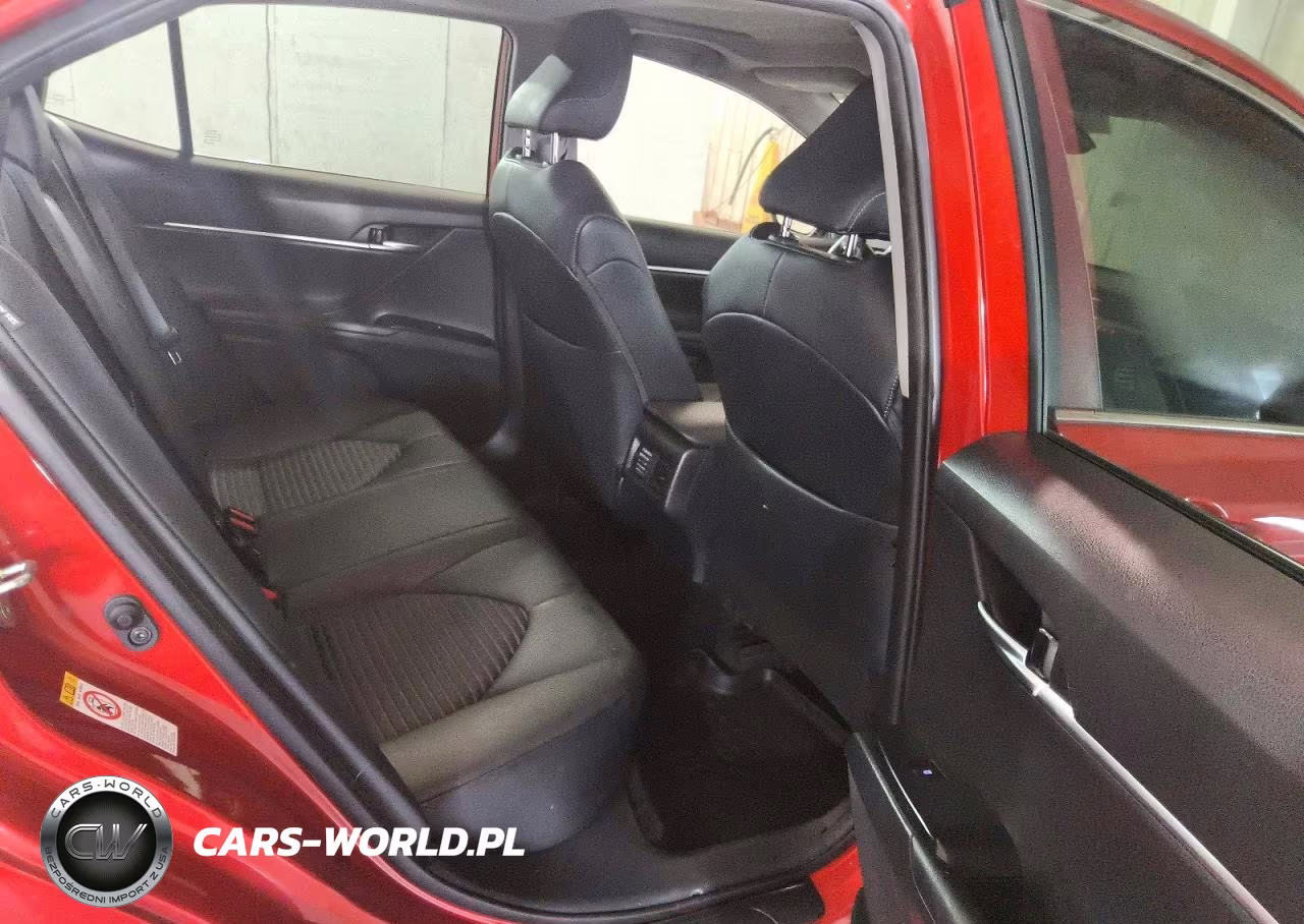 2019 Toyota Camry Se VIN:4T1B11HK3KU167901 - 10