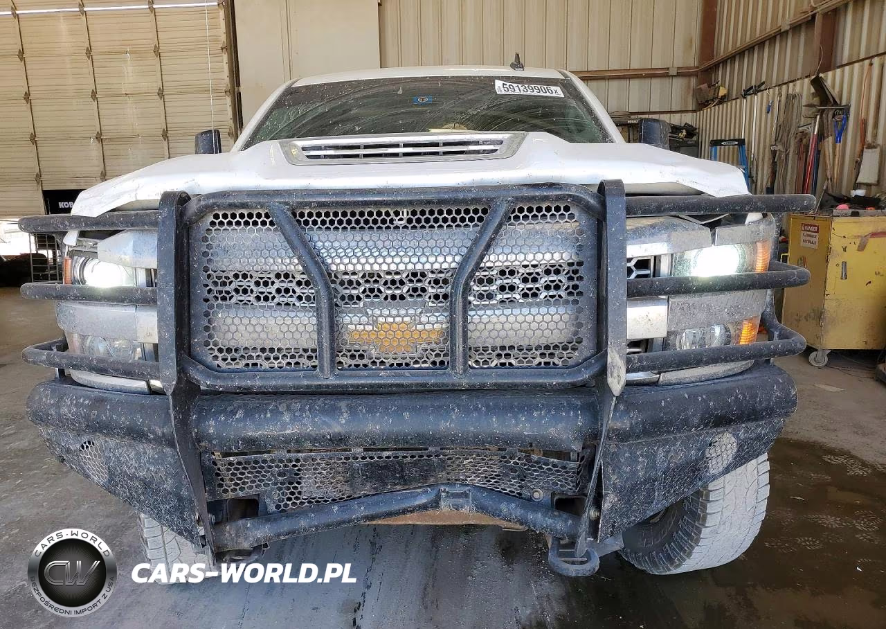 2019 Chevrolet Silverado K3500 VIN:1GC4KVCY0KF253121 - 5