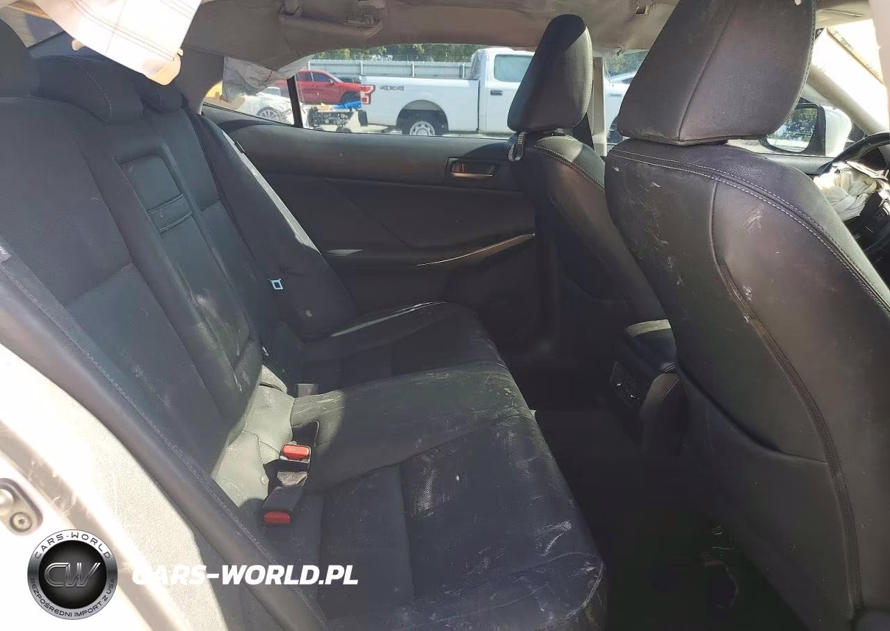 2017 Lexus Is 200T VIN:JTHBA1D28H5050469 - 10