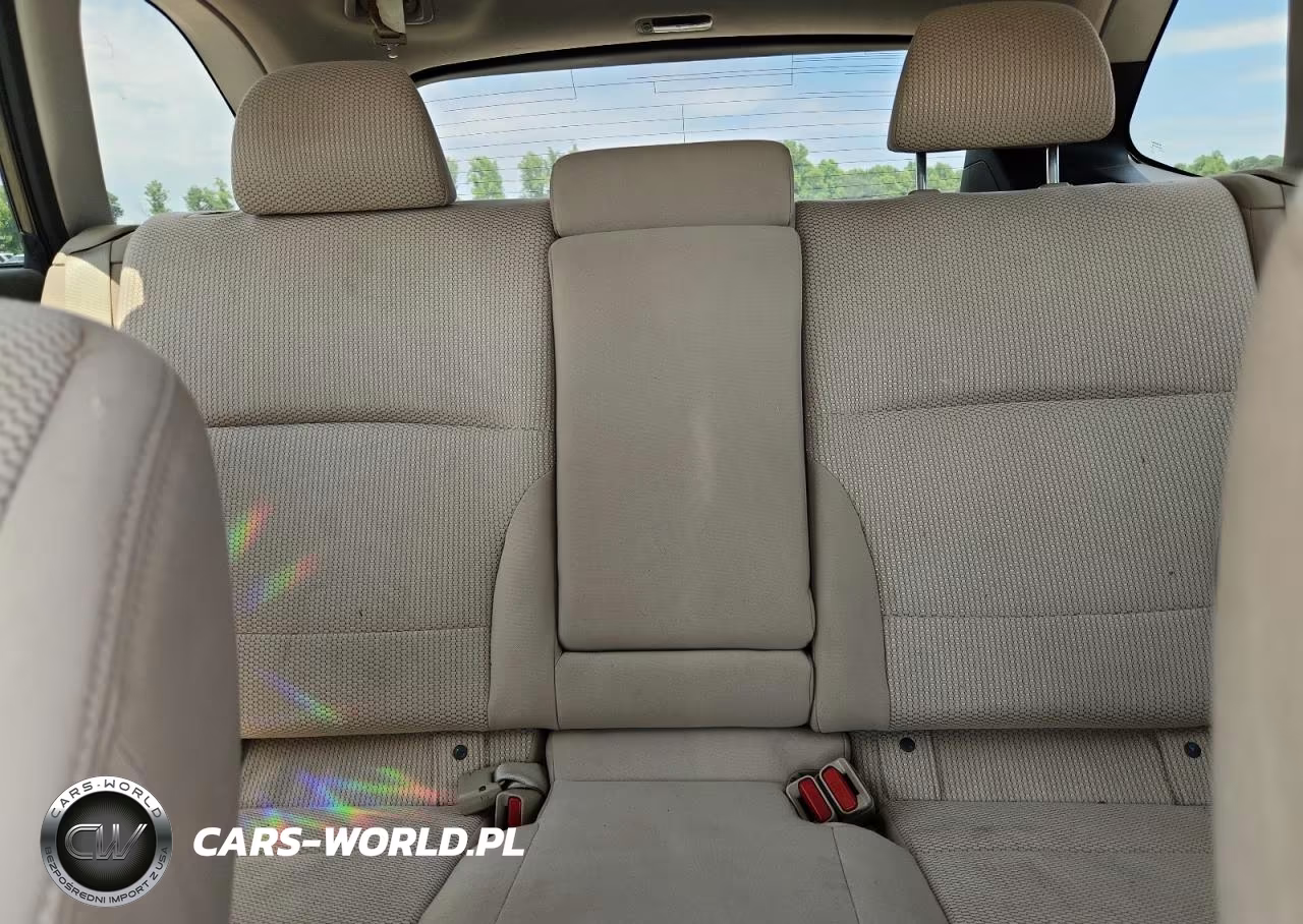 2019 Subaru Outback 2.5I Premium VIN:4S4BSAFC4K3359553 - 10