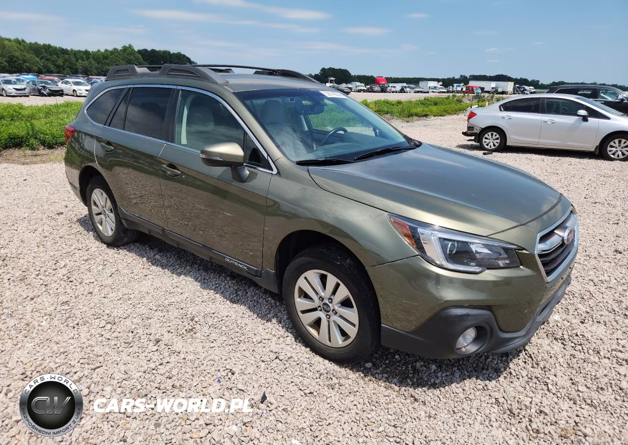 2019 Subaru Outback 2.5I Premium VIN:4S4BSAFC4K3359553 - 4