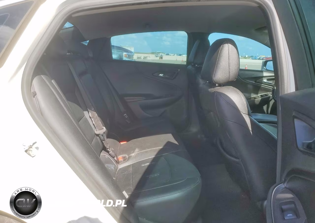 2017 Chevrolet Malibu Lt VIN:1G1ZE5ST9HF283075 - 10