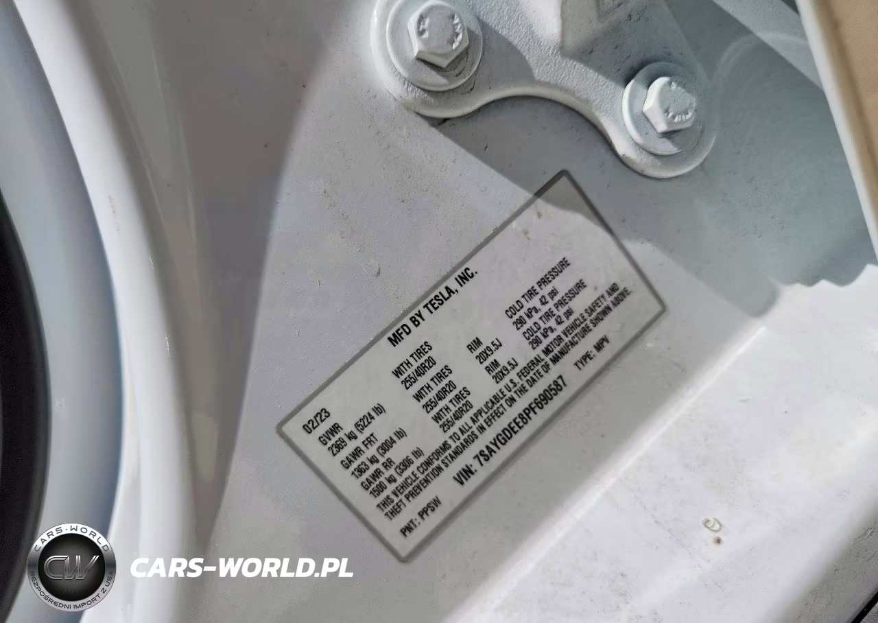 2023 Tesla Model Y VIN:7SAYGDEE8PF690587 - 12