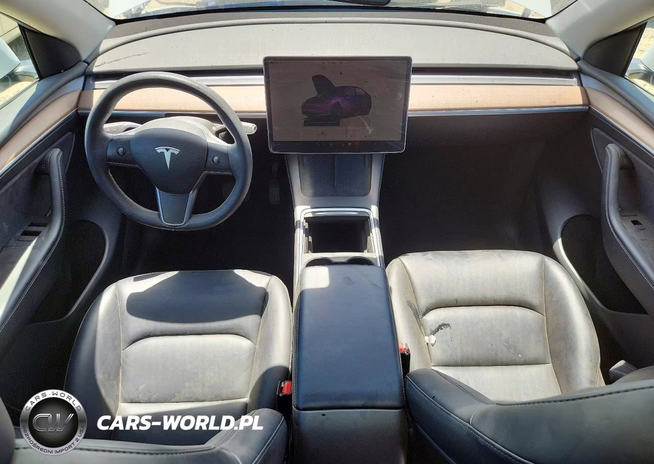 2023 Tesla Model Y VIN:7SAYGDEE8PF690587 - 8