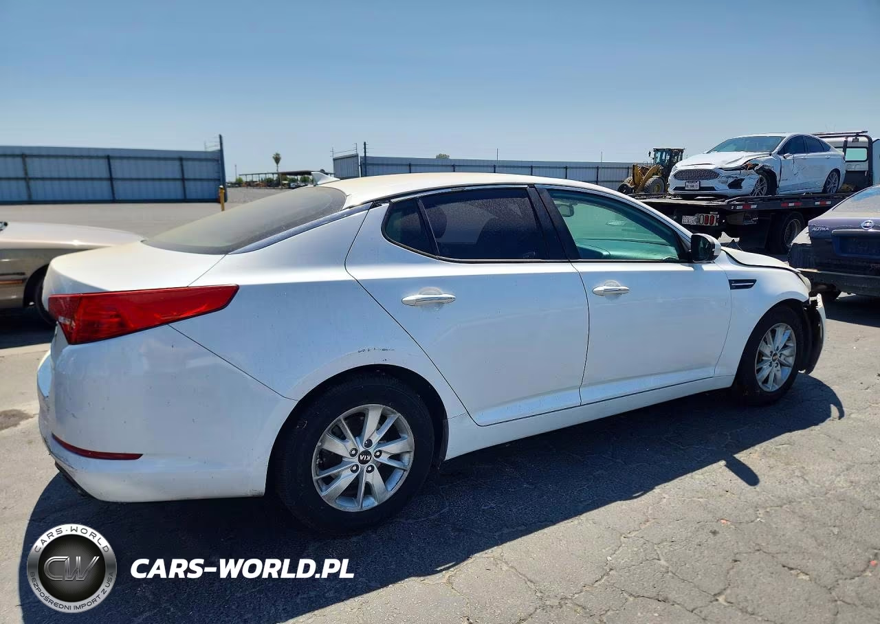 2012 Kia Optima Lx VIN:KNAGM4A77C5281658 - 3