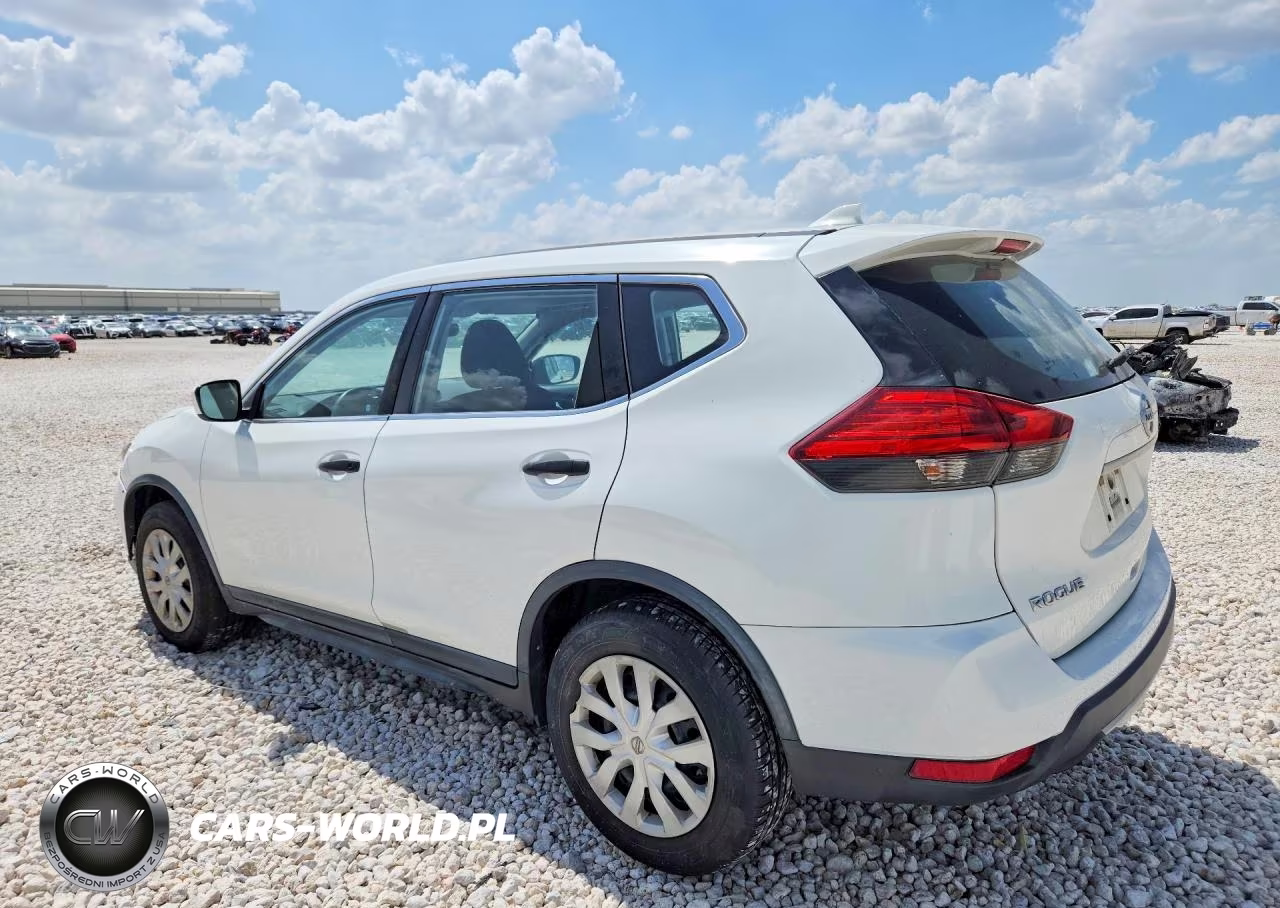 2017 Nissan Rogue S VIN:KNMAT2MT2HP543753 - 2