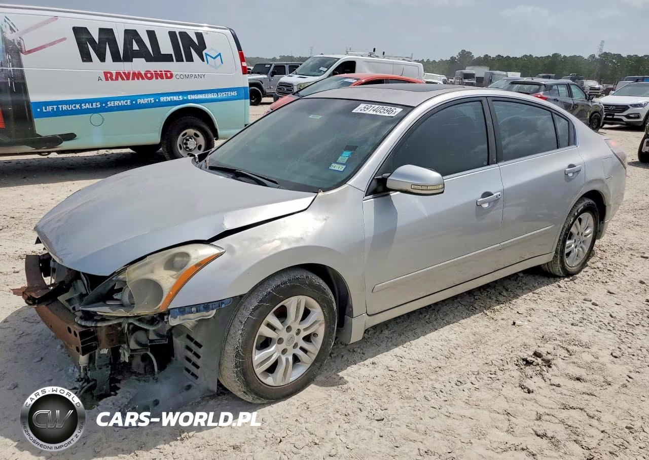 2010 Nissan Altima 4D