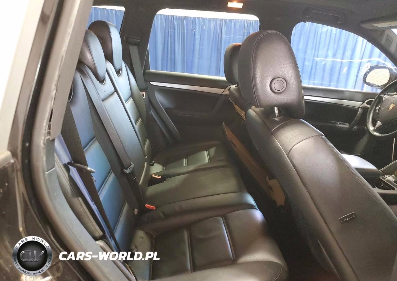 2010 Porsche Cayenne VIN:WP1AA2AP4ALA08495 - 11