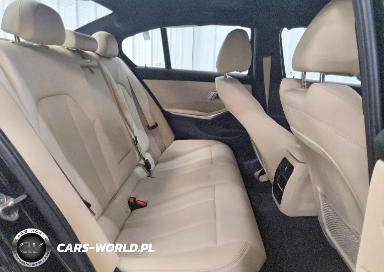 2021 BMW 330Xi VIN:3MW5R7J04M8C12363 - 10