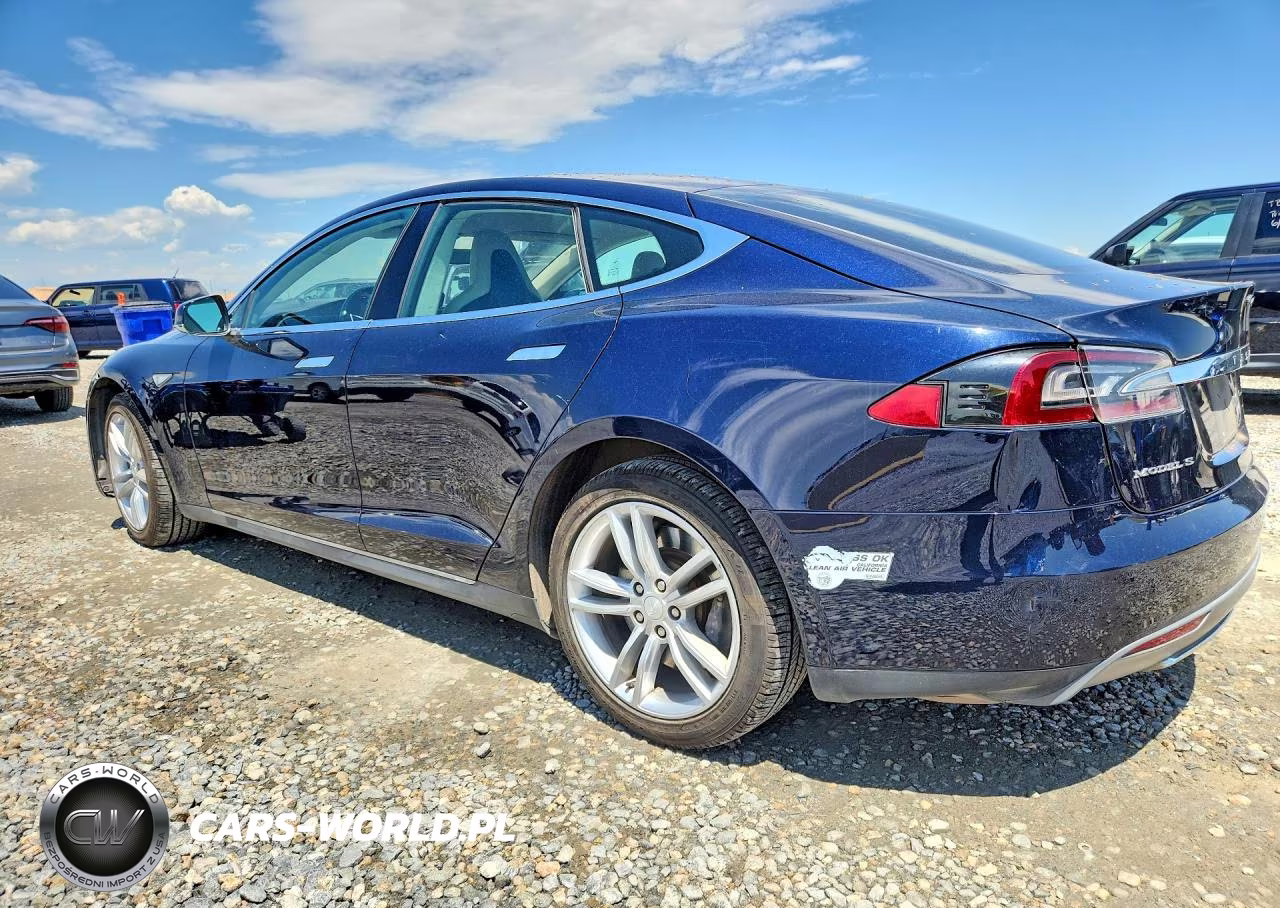 2013 Tesla Model S VIN:5YJSA1CN3DFP14781 - 2