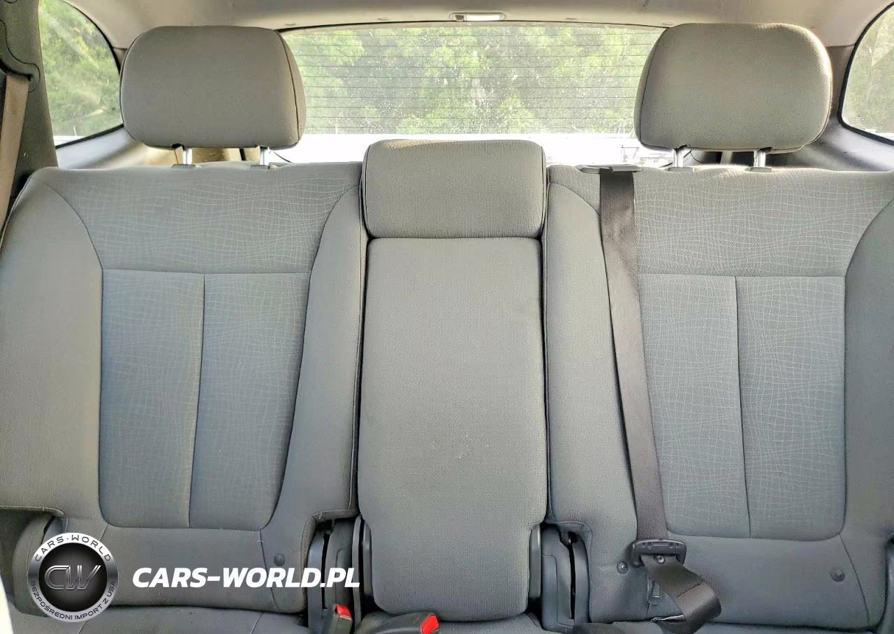 2012 Hyundai Santa Fe Gls VIN:5XYZG3AB0CG134090 - 10