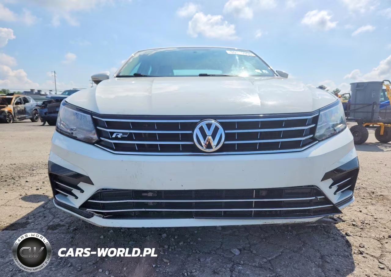 2016 Volkswagen Passat S VIN:1VWAT7A37GC037596 - 5