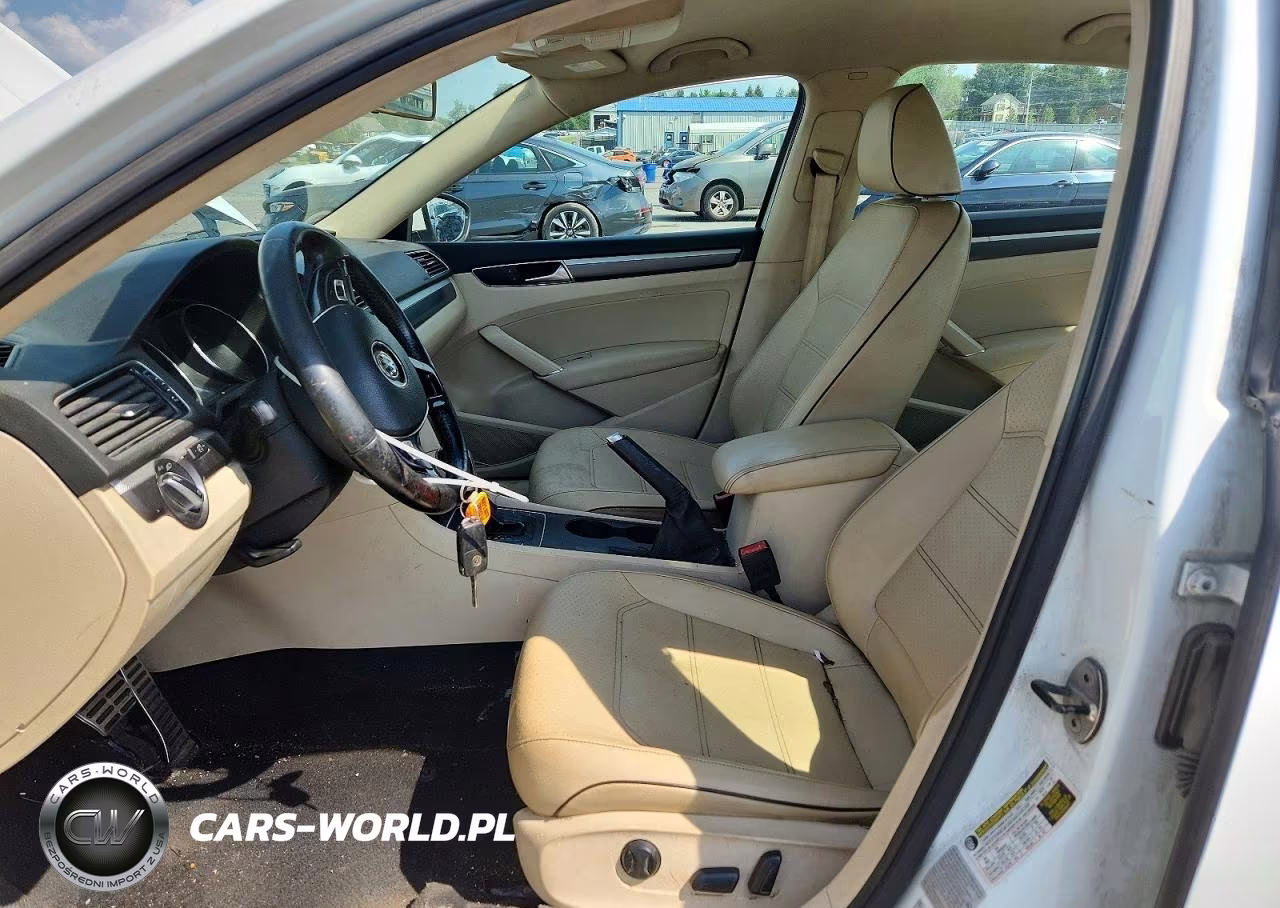 2016 Volkswagen Passat S VIN:1VWAT7A37GC037596 - 7