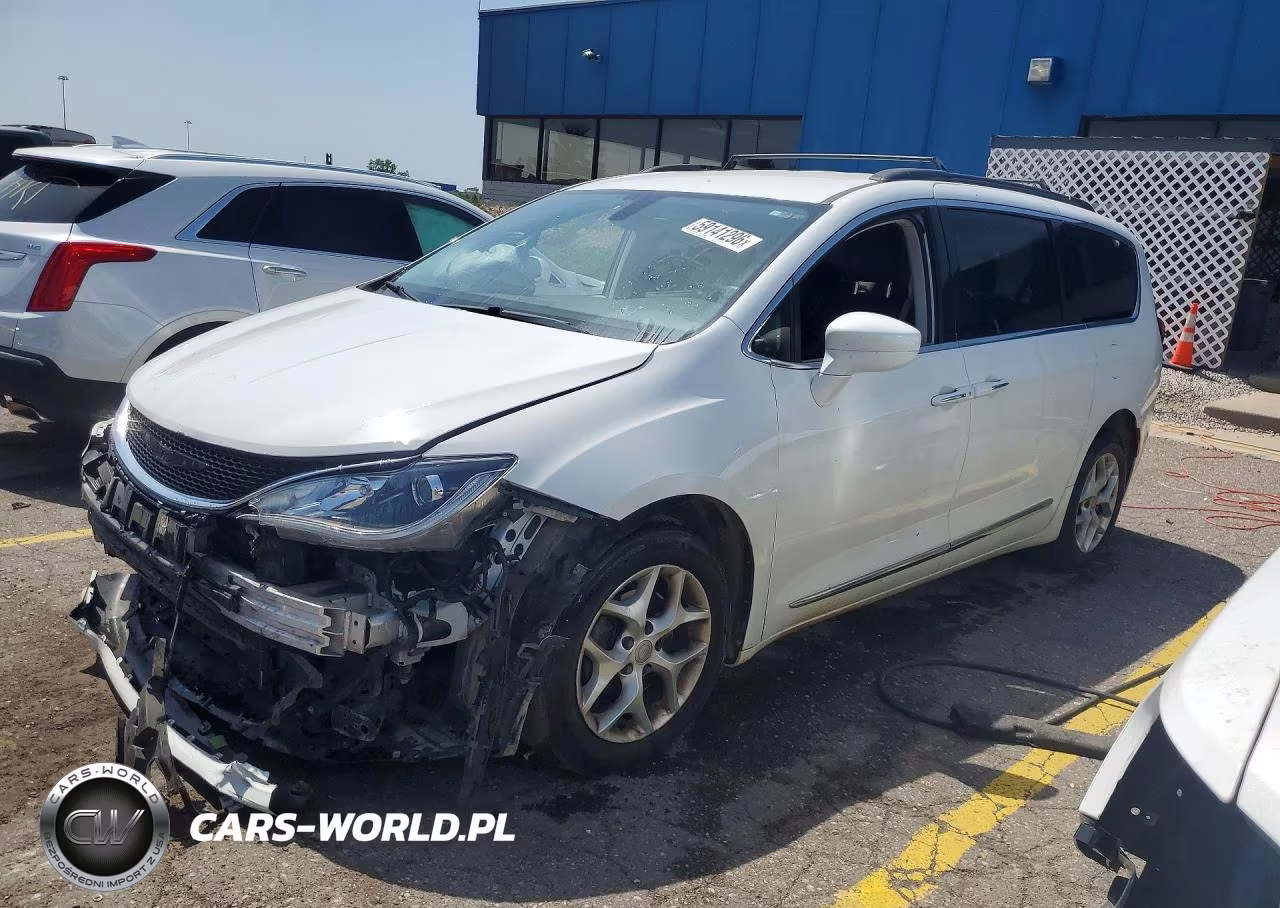 2017 Chrysler Pacifica Touring L