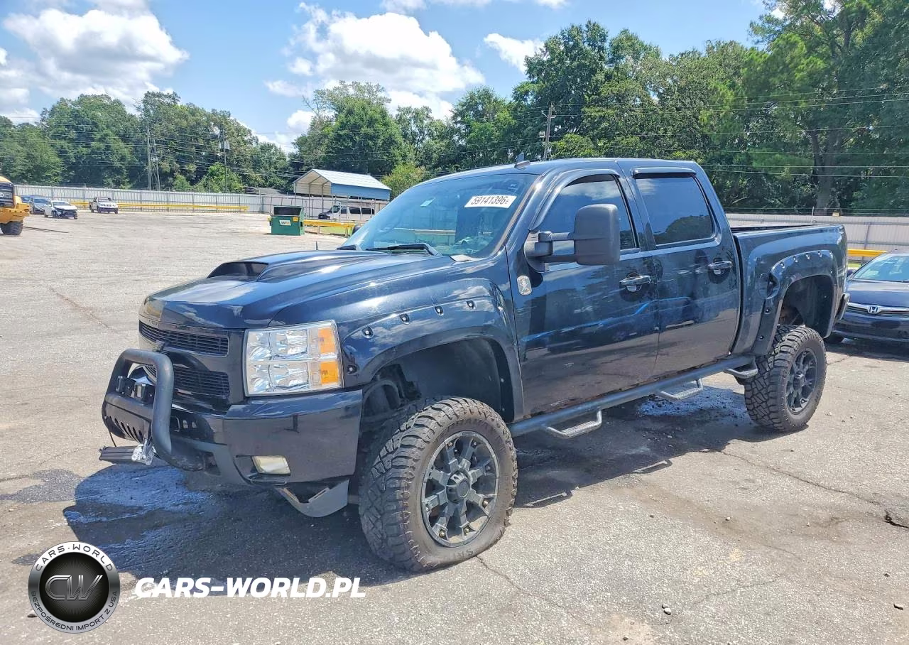 2013 Chevrolet Silverado K1500 Ltz – zdjęcie 1 z 12