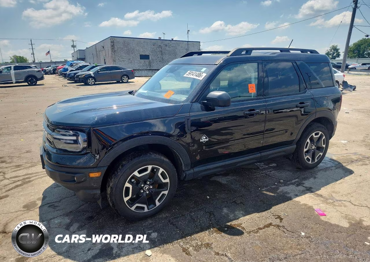 2024 Ford Bronco Sport Outer Banks – zdjęcie 1 z 13