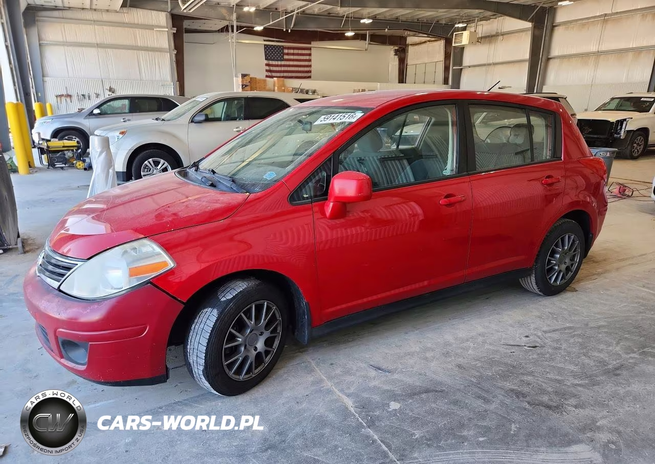2012 Nissan Versa 1.8 S – zdjęcie 1 z 12