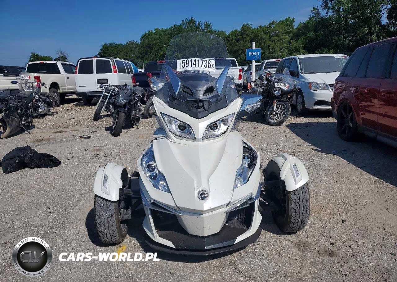 2017 Can-Am Spyder Roadster Rt VIN:2BXNBDD20HV002956 - 2