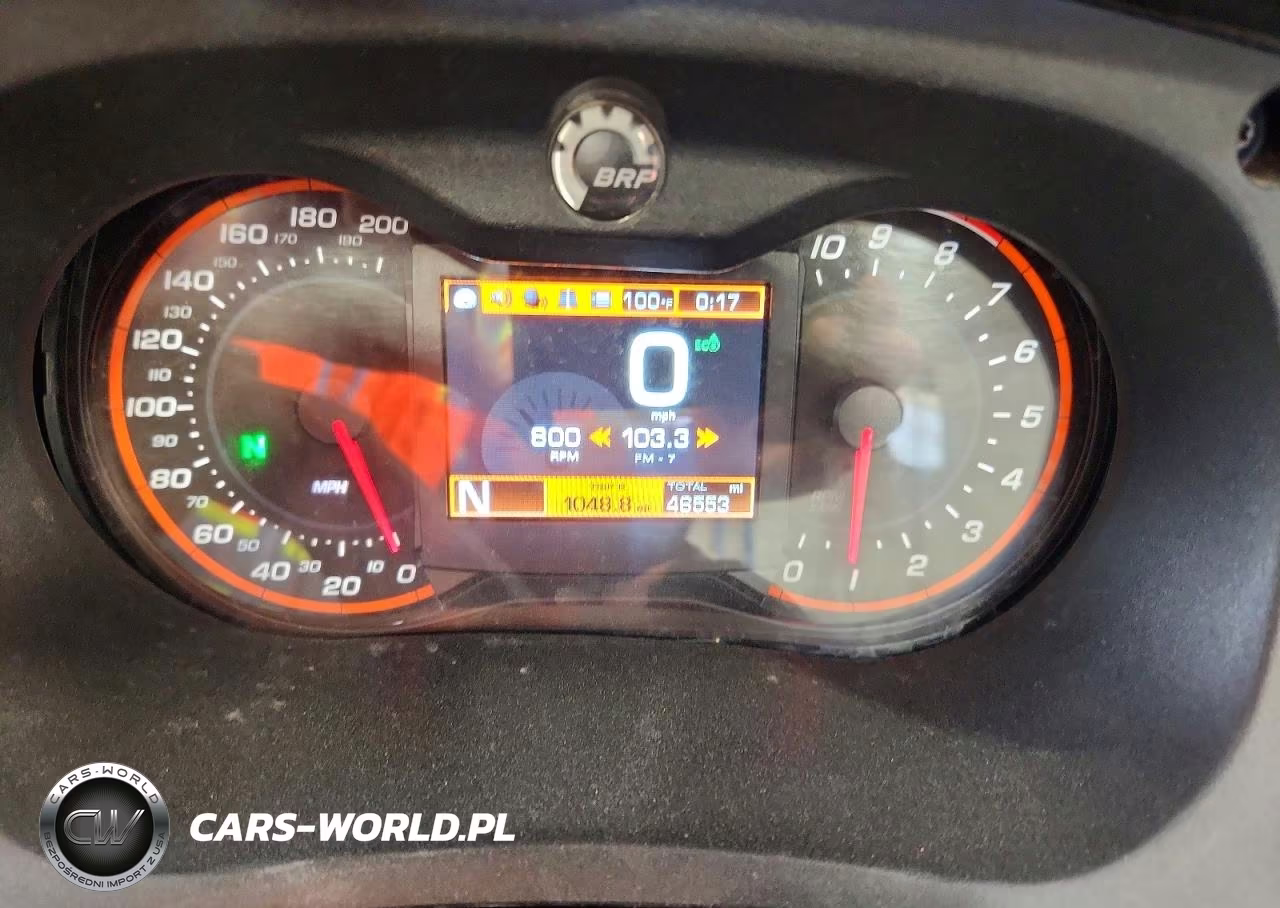 2017 Can-Am Spyder Roadster Rt VIN:2BXNBDD20HV002956 - 7