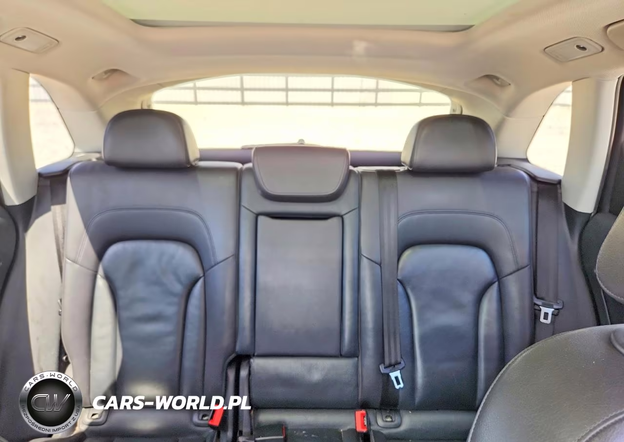 2016 Audi Q5 Premium Plus VIN:WA1L2AFP6GA083496 - 10