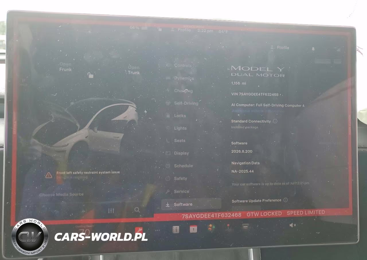 2026 Tesla Model Y VIN:7SAYGDEE4TF632468 - 9