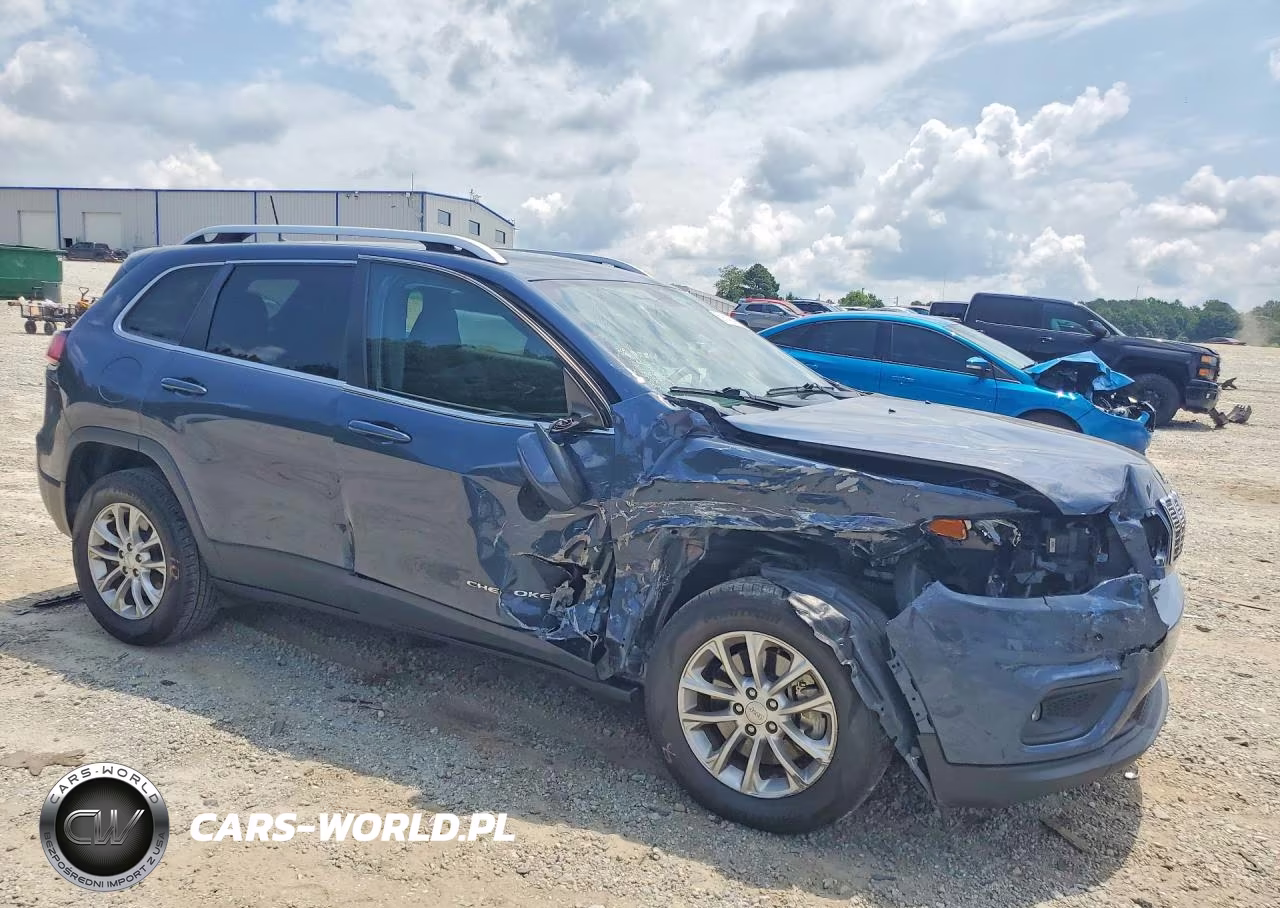 2019 Jeep Cherokee Latitude VIN:1C4PJLCX1KD366535 - 4